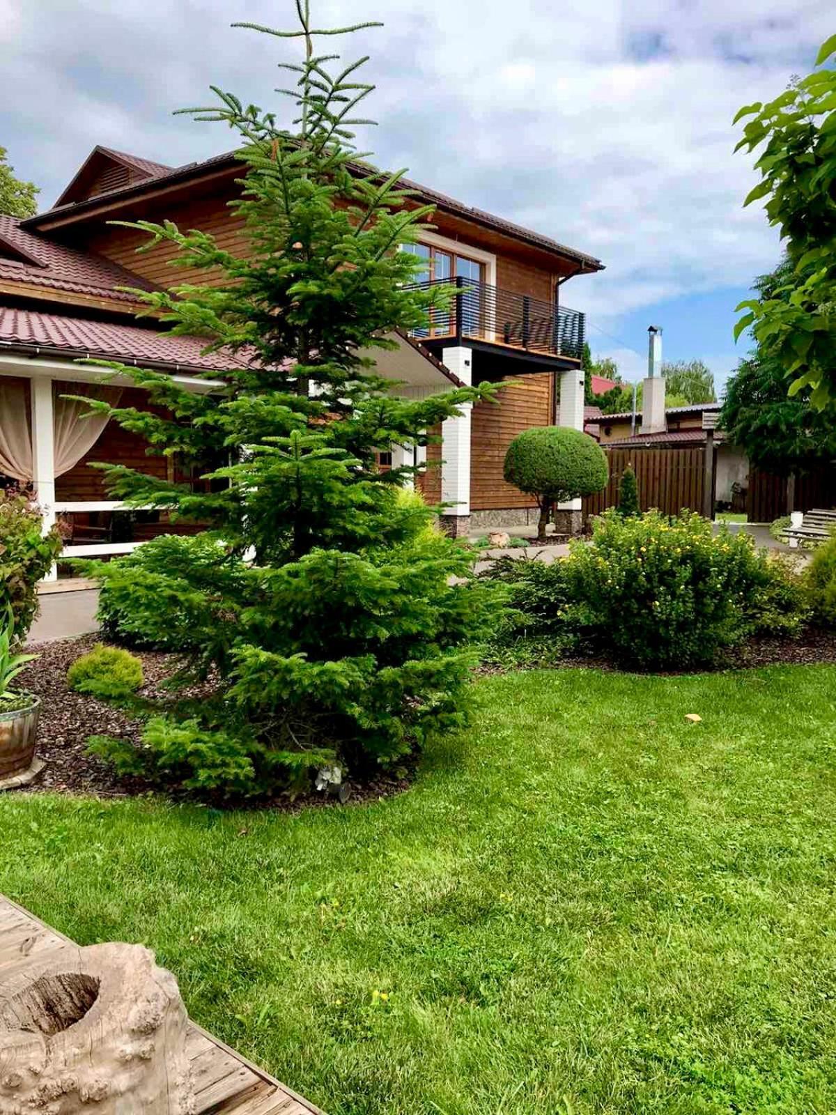 Hotel Bannyi Dvir Uzyn Luaran gambar