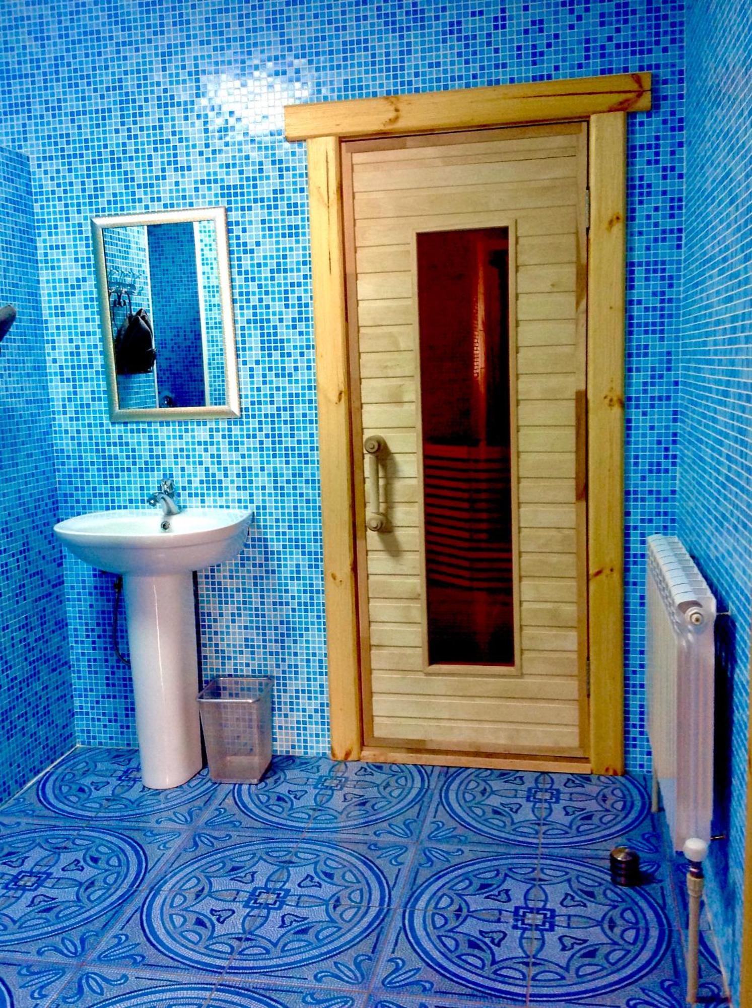 Hotel Bannyi Dvir Uzyn Luaran gambar
