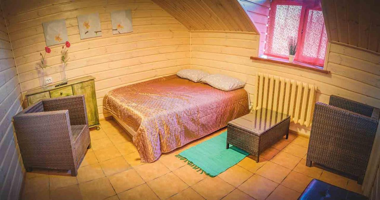 Hotel Bannyi Dvir Uzyn Luaran gambar